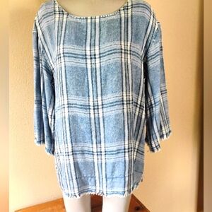 Tribal jeans top, NEW with tags, LG